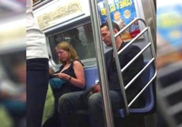 keanu-reeves-knows-how-to-treat-a-woman-properly-on-the-subway