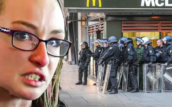 when-nine-police-officers-enter-her-restaurant-this-waitress-s-day-took-a-drastic-turn